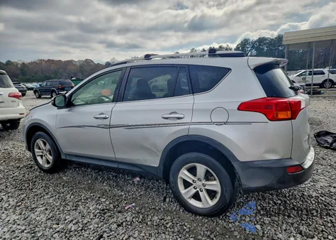 2014 Toyota Rav4 Xle z USA, uszkodzony, nr VIN JTMWFREV6EJ003522